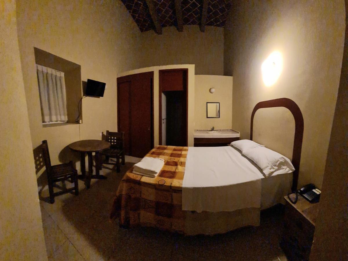 Hotel Centro Historico بويبلا المظهر الخارجي الصورة