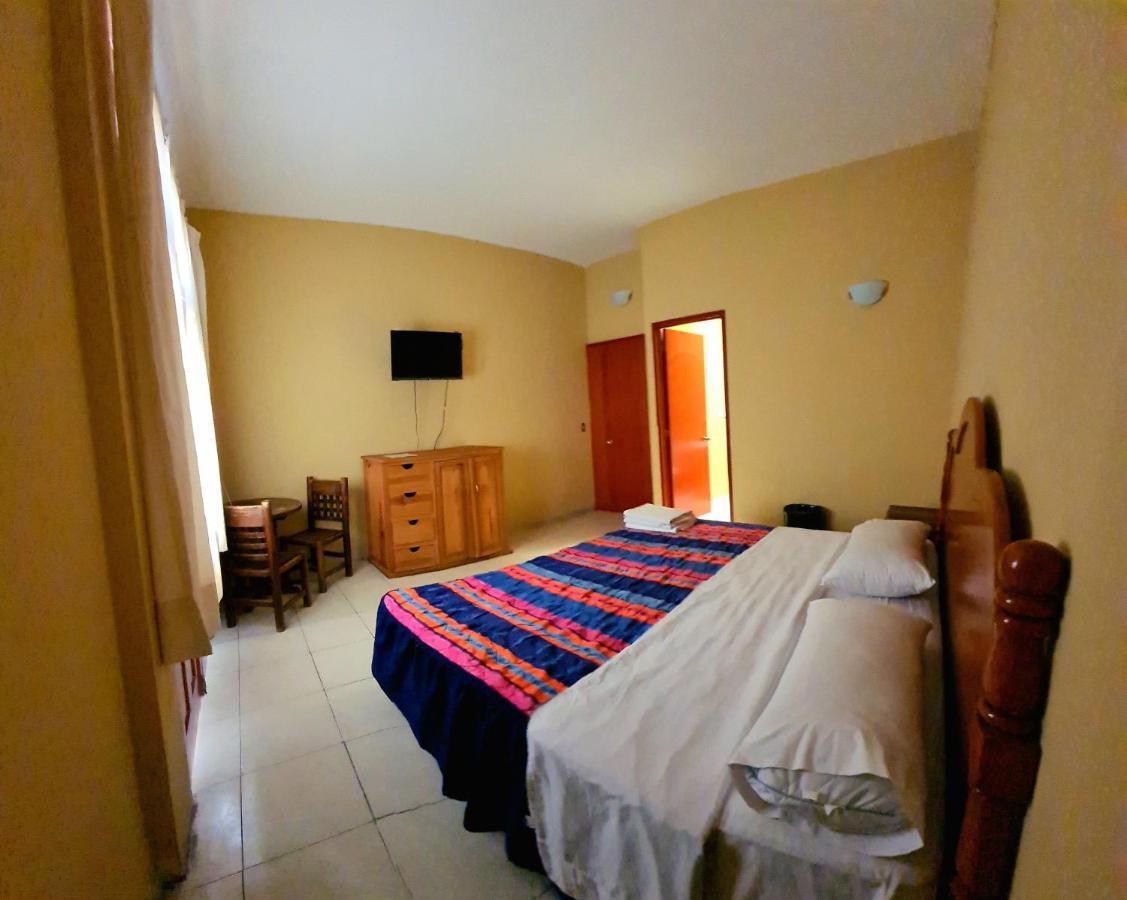 Hotel Centro Historico بويبلا المظهر الخارجي الصورة